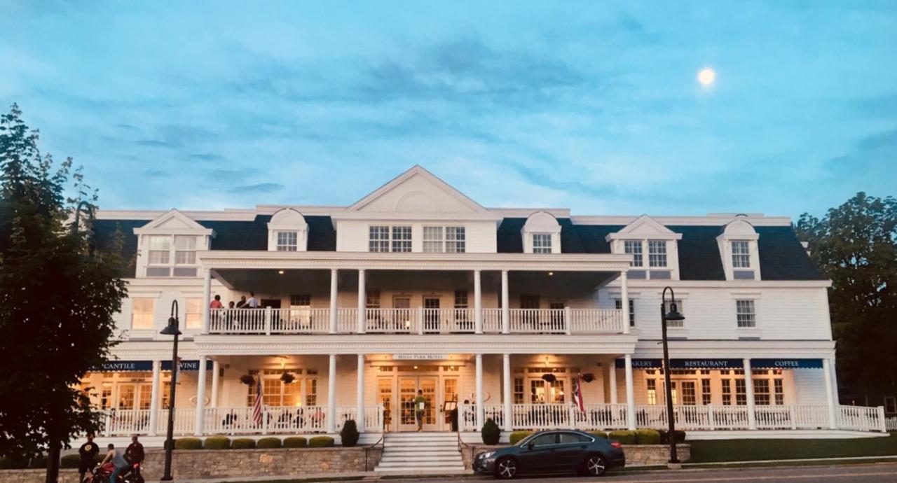 Mills Park Hotel Yellow Springs Екстериор снимка