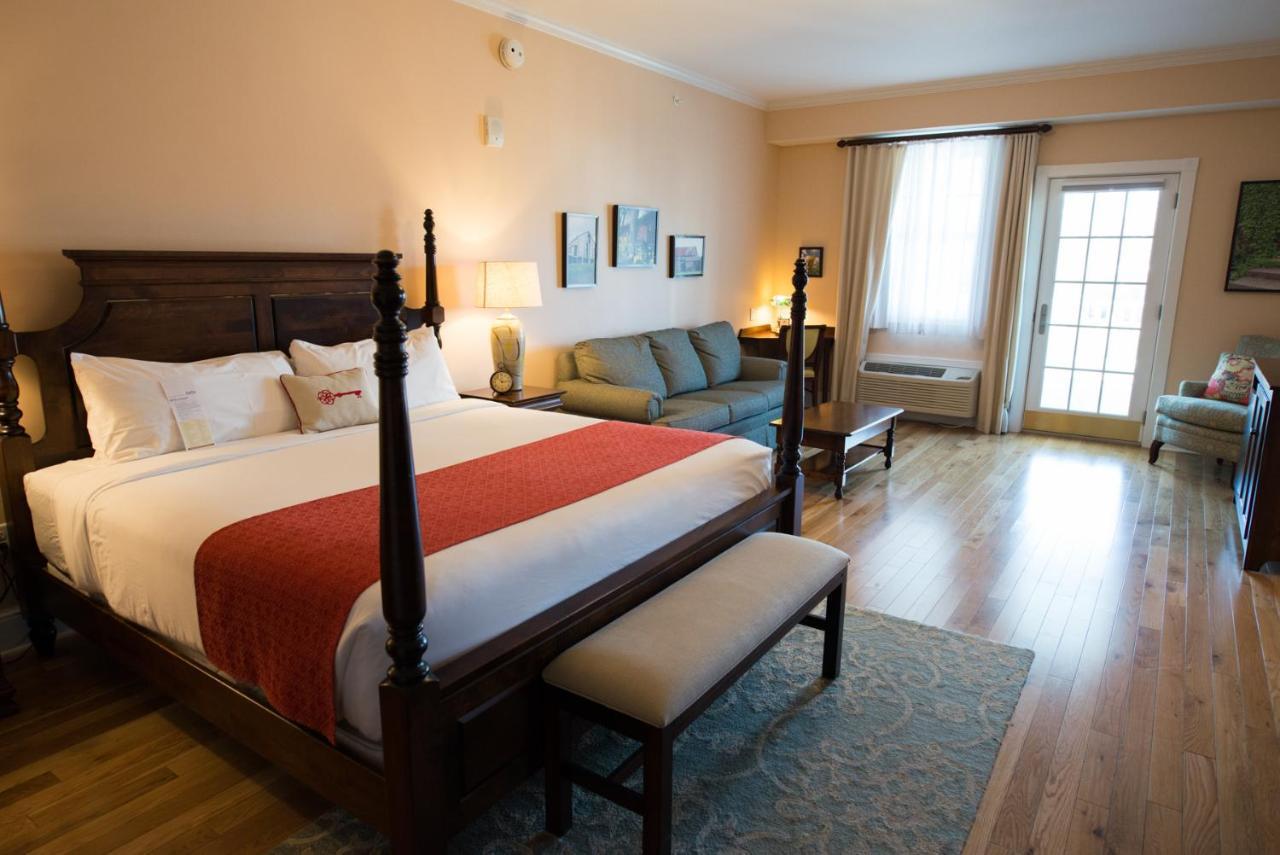 Mills Park Hotel Yellow Springs Екстериор снимка