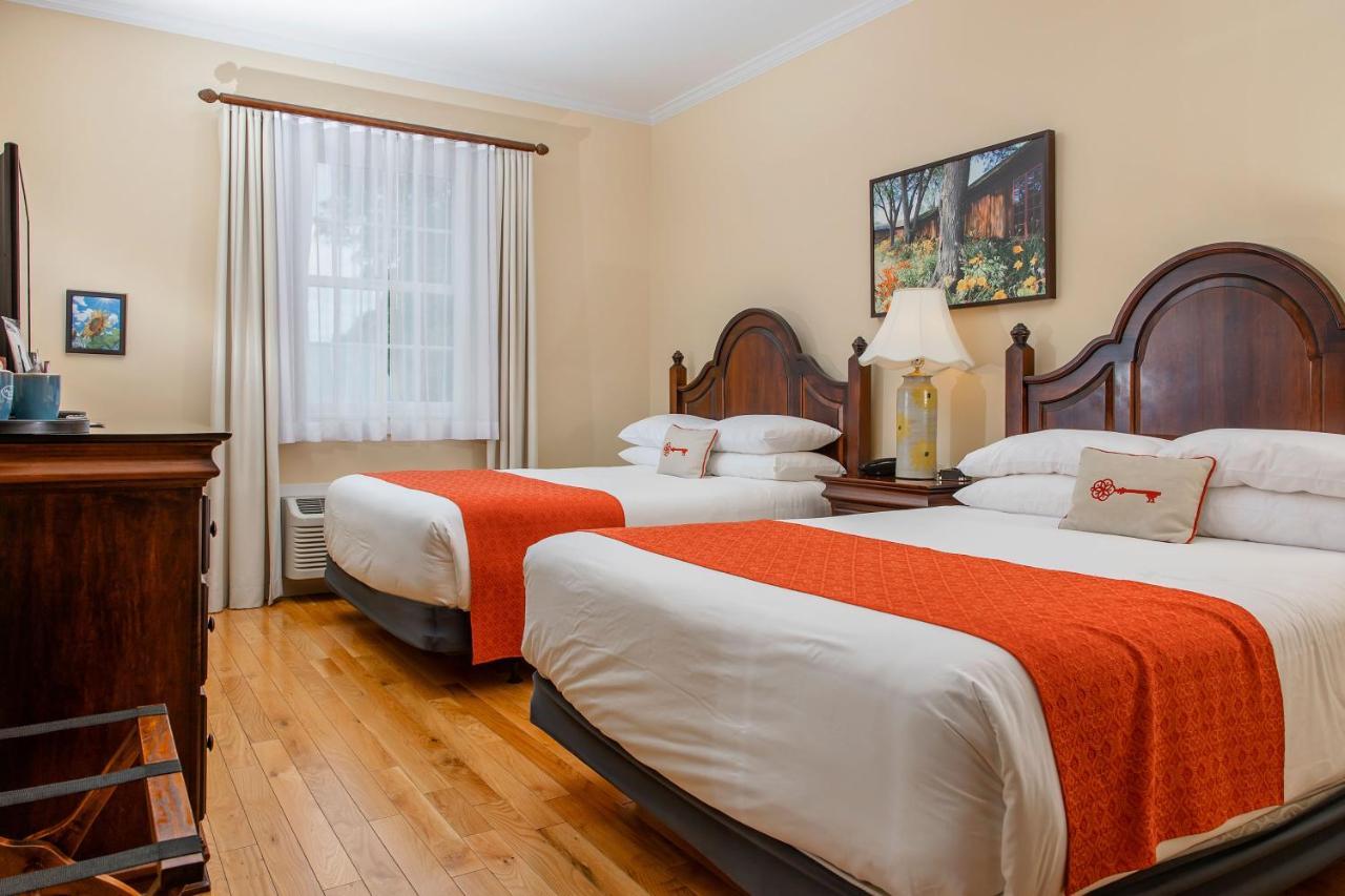 Mills Park Hotel Yellow Springs Екстериор снимка